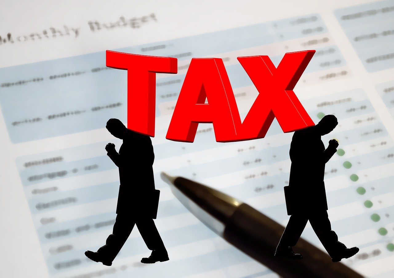 découvrez tout ce qu'il faut savoir sur la fiscalité des jets privés : taxes, règles et optimisations pour les propriétaires et utilisateurs.