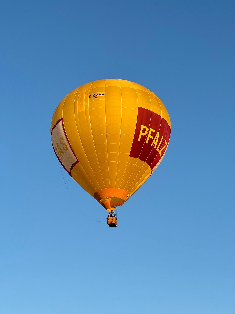 découvrez tout sur le gaz naturel liquéfié (gnl) : son processus de production, ses avantages énergétiques, ses utilisations industrielles et son importance dans la transition énergétique mondiale.