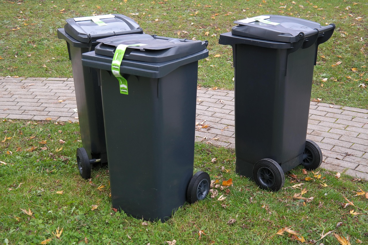 découvrez des astuces et solutions efficaces pour réduire le gaspillage alimentaire au quotidien et adopter un mode de vie durable.