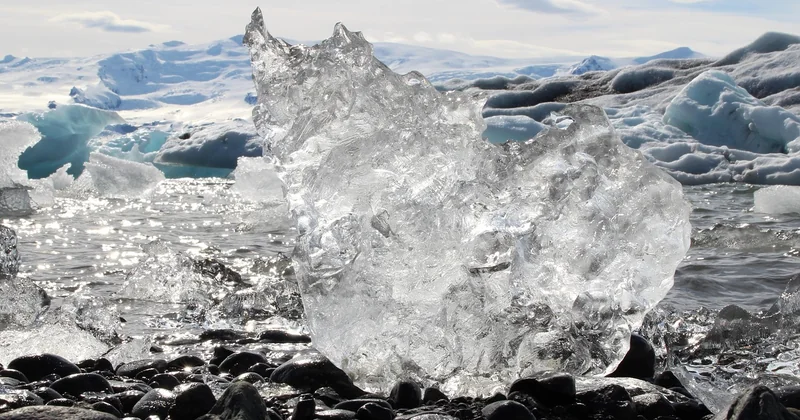 Relier l'urgence glaciaire à la vie quotidienne : la seule accroche qui tient