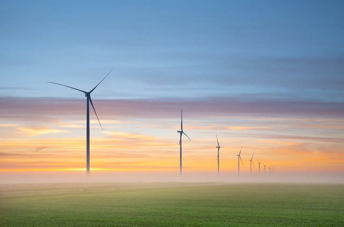 En 2023, Amazon réduit ses émissions globales grâce à sa réussite dans l’utilisation d’énergies renouvelables