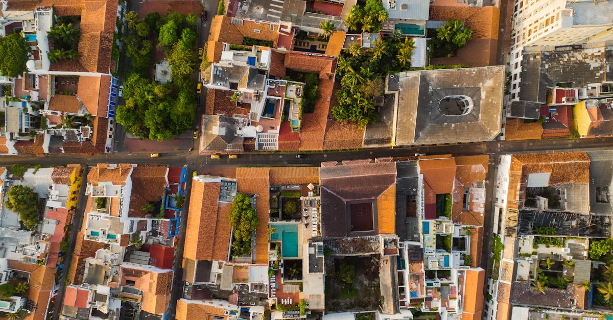 découvrez comment les villes durables transforment notre environnement urbain en favorisant des pratiques écologiques, une meilleure qualité de vie et des solutions innovantes pour un avenir plus vert.