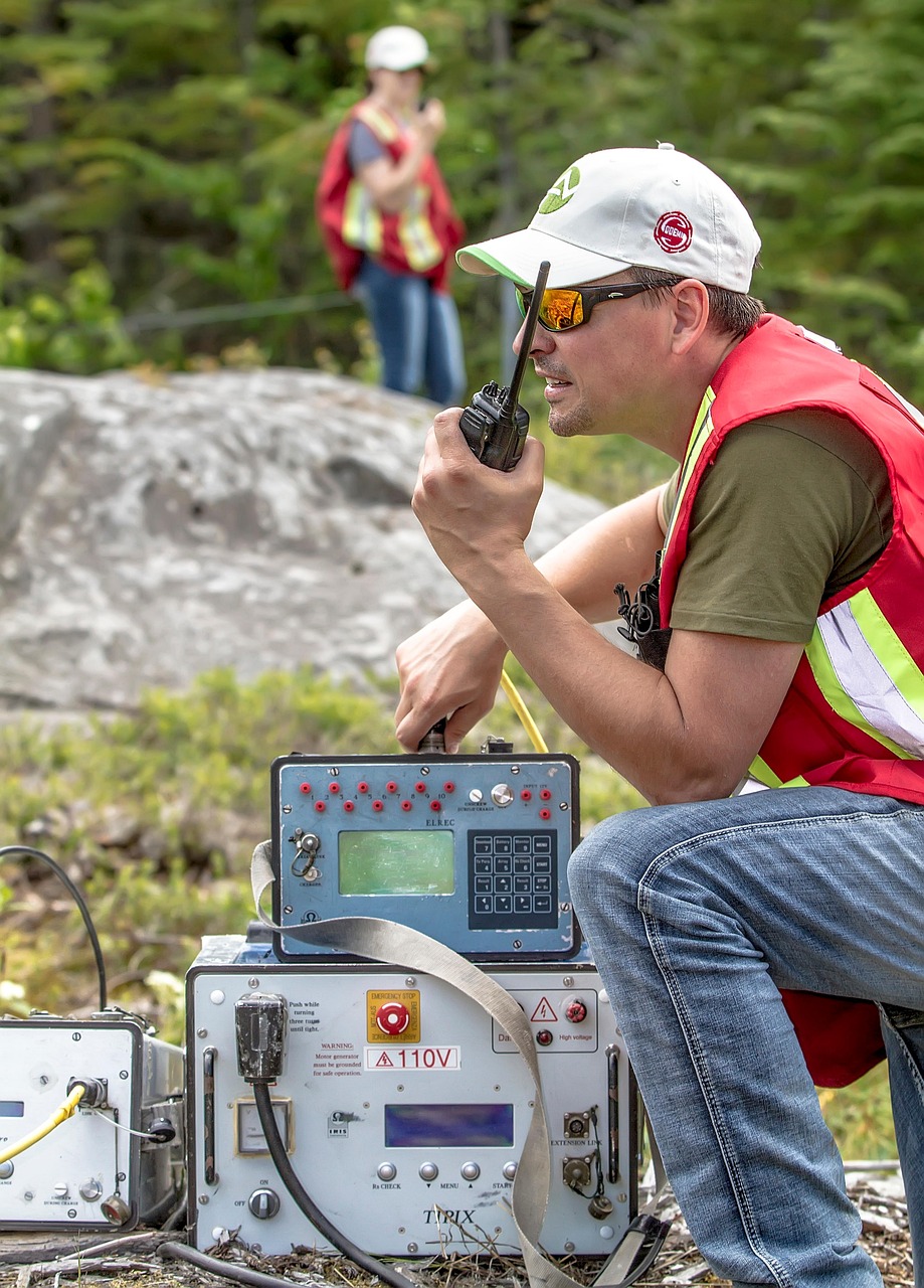 d&eacute;couvrez le m&eacute;tier de technicien qse : qualit&eacute;, s&eacute;curit&eacute; et environnement pour optimiser les processus et garantir la conformit&eacute; dans votre entreprise.